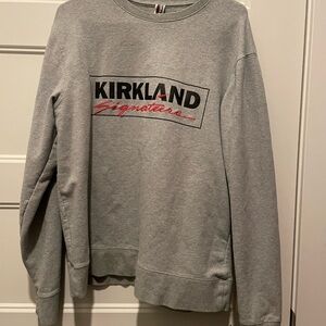 Kirkland Signature Women's Crewneck Sweater in Light Gray